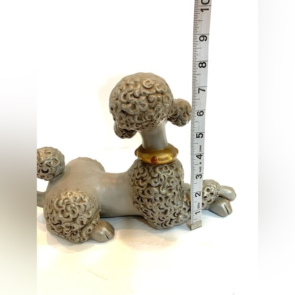 Vintage Atlantic Mold Ceramic Grey Poodle Figurine Statue 1970s Kitsch - Picture 3 of 7